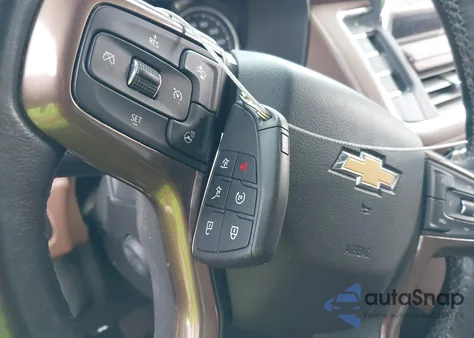 2021 Chevrolet Suburban 4Wd High Country z USA, uszkodzony, nr VIN 1GNSKGKL2MR411444